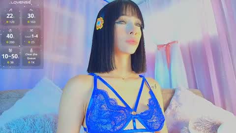 Snapshot of liccy_hall chatting on 1, 4, 2026 Valentina Hall online show from 1, 4, 2026