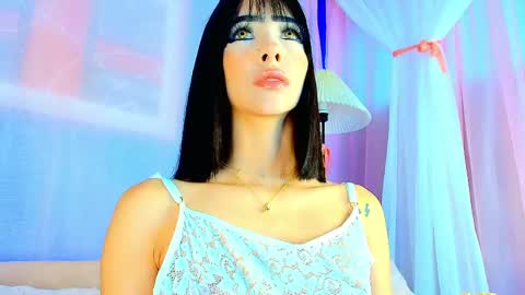Snapshot of liccy_hall chatting on 29, 4, 2026 Valentina Hall online show from 29, 4, 2026