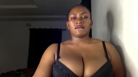 Snapshot of lick_my_pussyyy226651 chatting on 13, 5, 2026 caira online show from 13, 5, 2026