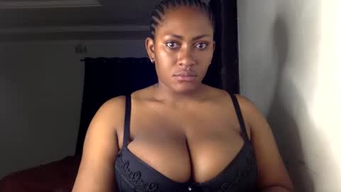 Snapshot of lick_my_pussyyy226651 chatting on 18, 5, 2026 caira online show from 18, 5, 2026
