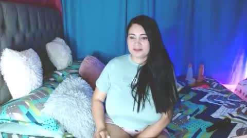 Snapshot of licy_klein chatting on 7, 4, 2026 Isa online show from 7, 4, 2026