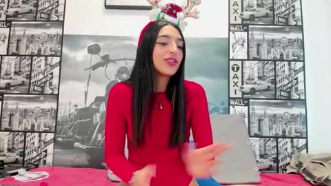 Snapshot of light_haze475096 chatting on 5, 12, 2025 light_haze475096 online show from 5, 12, 2025