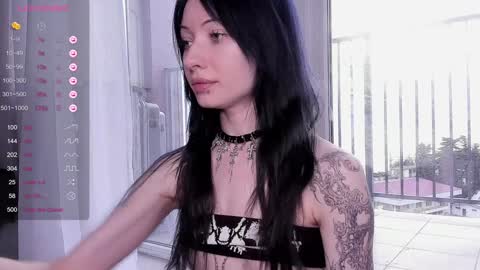 Snapshot of lightlove_iam chatting on 8, 2, 2025 Bembi online show from 8, 2, 2025