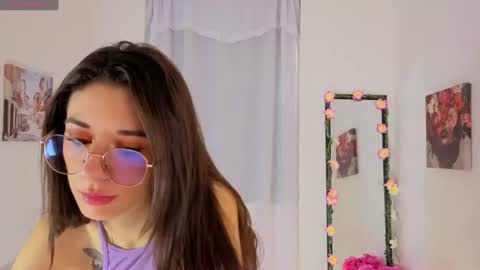 Snapshot of liiaa__7 chatting on 2, 7, 2026 liiaa online show from 2, 7, 2026