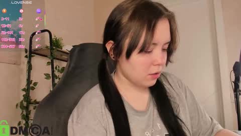 Lika Davis online show from 14, 1, 2026