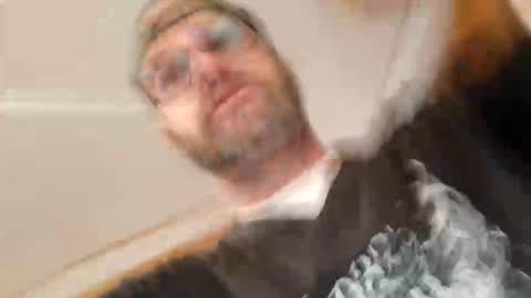 Snapshot of likedoingit69 chatting on 13, 5, 2026 St pierre online show from 13, 5, 2026
