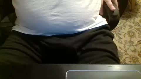 Snapshot of likestobewatchedm chatting on 15, 4, 2026 N online show from 15, 4, 2026