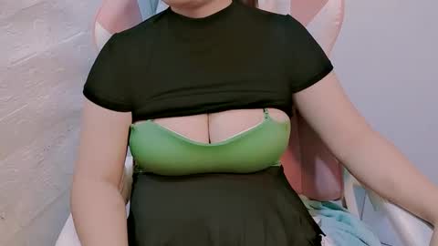 Snapshot of likixi chatting on 19, 4, 2026 likixi online show from 19, 4, 2026