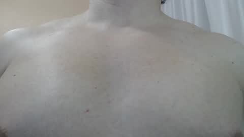 Snapshot of likwidator84 chatting on 6, 2, 2026 Maximus online show from 6, 2, 2026