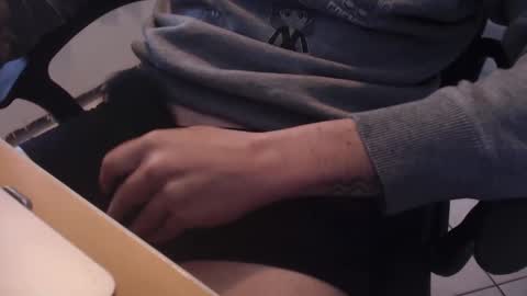 lil_j_ online show from 6, 10, 2025