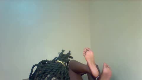 Lil miss online show from 19, 11, 2025