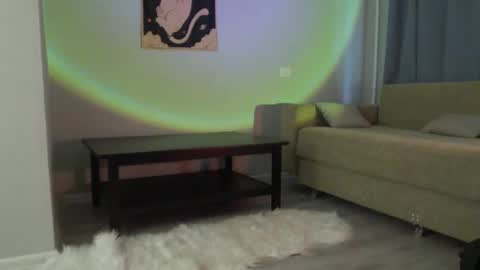 INST Lil happines s online show from 12, 11, 2025