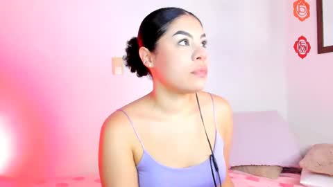 Snapshot of lil_swaay chatting on 14, 10, 2025 Lola online show from 14, 10, 2025
