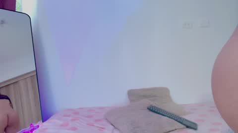 Snapshot of lil_swaay chatting on 23, 5, 2026 Lola online show from 23, 5, 2026