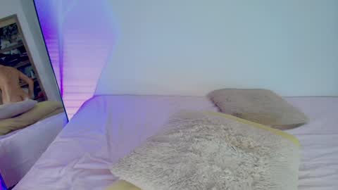 Snapshot of lil_swaay chatting on 29, 5, 2026 Lola online show from 29, 5, 2026