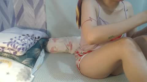 lil_sweetgirl4u online show from 17, 11, 2025