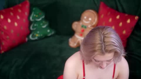 Rina  online show from 14, 12, 2025