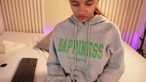 Snapshot of lila_cohen chatting on 5, 2, 2026 L I L A online show from 5, 2, 2026