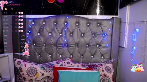   online show from 16, 12, 2024