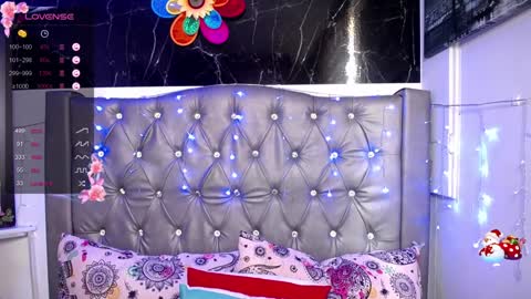   online show from 26, 12, 2024