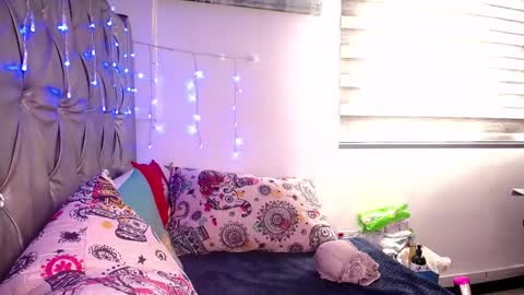   online show from 7, 3, 2025