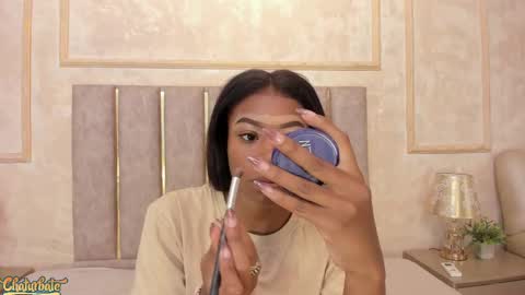 Snapshot of lilabeily chatting on 7, 10, 2025 lila bailey online show from 7, 10, 2025