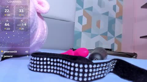 Snapshot of lilafave chatting on 27, 2, 2025 Dove online show from 27, 2, 2025