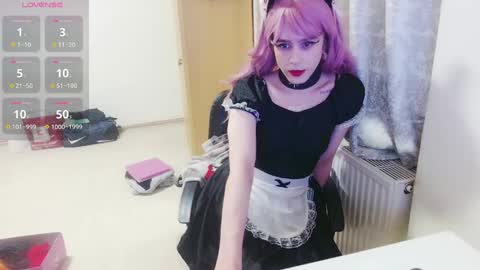 lilah_ts online show from 2, 2, 2025