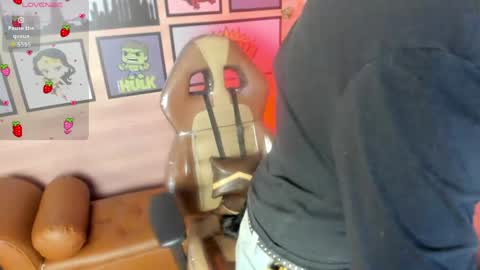 Snapshot of lilameow222 chatting on 14, 5, 2026 Lila online show from 14, 5, 2026