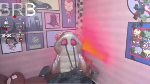 Snapshot of lilameow222 chatting on 18, 6, 2026 Lila online show from 18, 6, 2026