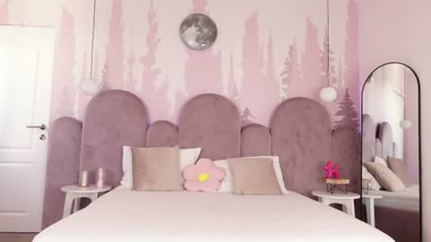 Snapshot of lilavoxx chatting on 10, 7, 2026 Dream Girl online show from 10, 7, 2026