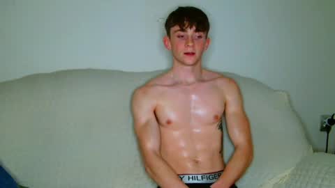 Snapshot of lilbearxxxx chatting on 28, 3, 2026 lilbearxxxx online show from 28, 3, 2026