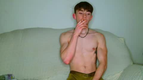 Snapshot of lilbearxxxx chatting on 1, 4, 2026 lilbearxxxx online show from 1, 4, 2026