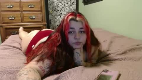 Snapshot of lilcandybits chatting on 30, 9, 2025 candy online show from 30, 9, 2025