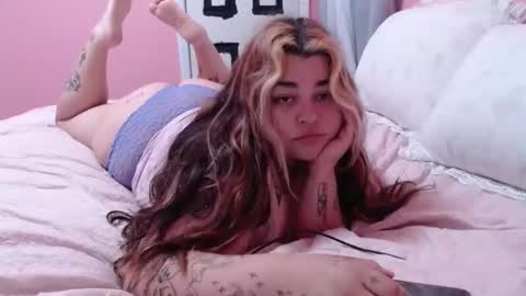 Snapshot of lilcandybits chatting on 26, 4, 2026 candy online show from 26, 4, 2026