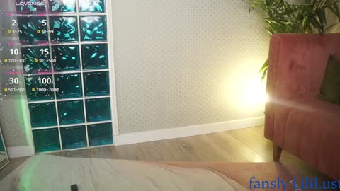 Lili online show from 21, 1, 2025