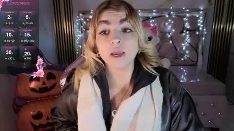 Lili online show from 19, 10, 2025