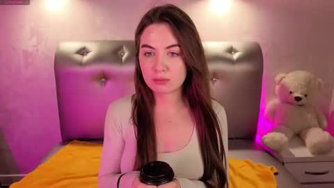 Lilia online show from 7, 11, 2025