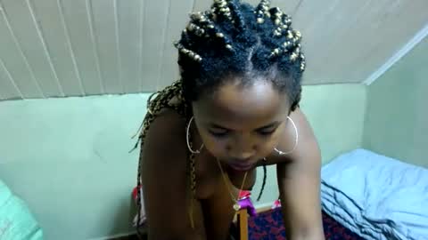 liliah online show from 15, 2, 2025