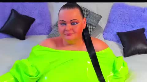Lili online show from 10, 6, 2026