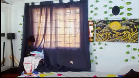 Snapshot of liliandoll chatting on 4, 2, 2025 yesica online show from 4, 2, 2025