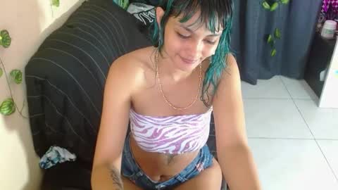 Snapshot of liliandoll chatting on 9, 4, 2026 yesica online show from 9, 4, 2026