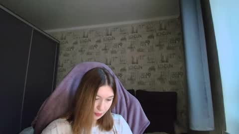 liliawoolf online show from 15, 11, 2025