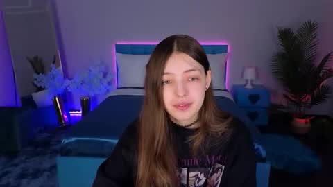 Lili Bakery online show from 15, 12, 2025