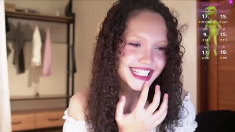 Snapshot of lilicapie chatting on 11, 9, 2025 Lilica  online show from 11, 9, 2025
