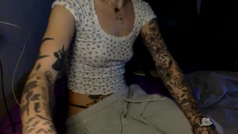 Snapshot of lilie303 chatting on 13, 2, 2026 Millie online show from 13, 2, 2026