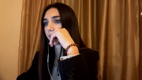 Snapshot of lilihalvorsen chatting on 20, 9, 2025 Lina online show from 20, 9, 2025