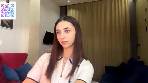 Lina online show from 11, 1, 2026