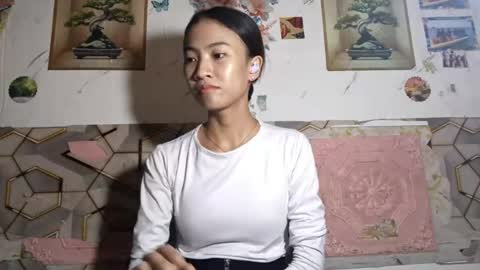 Snapshot of lililaban chatting on 28, 5, 2026 Evelyn online show from 28, 5, 2026