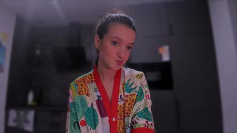 Snapshot of lililaluna chatting on 2, 1, 2025 ... online show from 2, 1, 2025